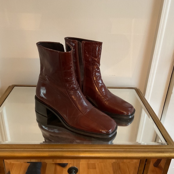 L’Intervalle  brown leather ankle boots - Picture 4 of 11